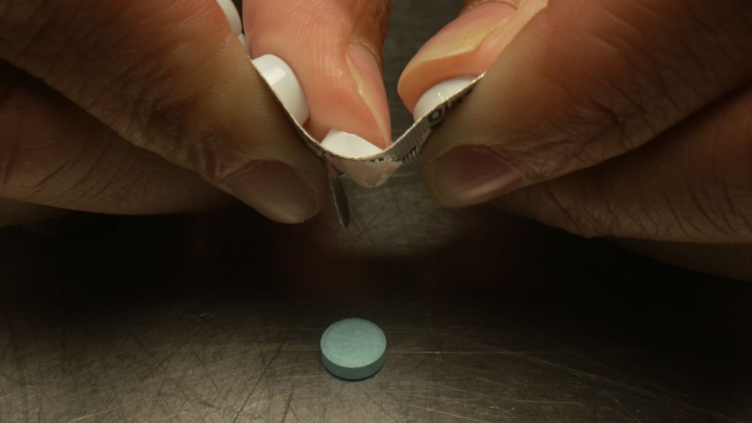 “Behind the Screen: Real User Experiences and Cautionary Tales About Ordering Sleeping Pills Online in the UK”